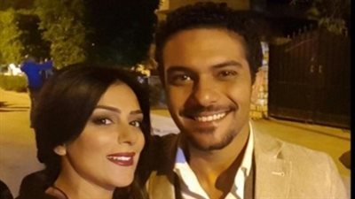 صور لإنجي المقدم وآسر ياسين في كواليس «٣٠ يوم»