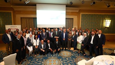 البنك المركزي ينظم مائدة حوار مستديرة حول التكنولوجيا المالية في مصر