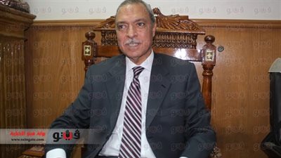 محافظ قنا: ضخ 1430 طن مواد بترولية بمحطات الوقود بالمحافظة