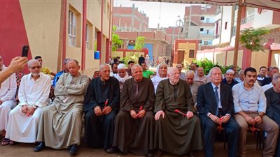 170 بطلا من قرية واحدة.. 