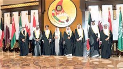 وزراء الطاقة بدول الخليج يبحثون خفض إنتاج النفط