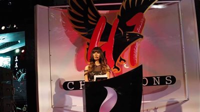 نانسي نور تتألق في تقديم حفل تسليم درع الدوري للأهلي