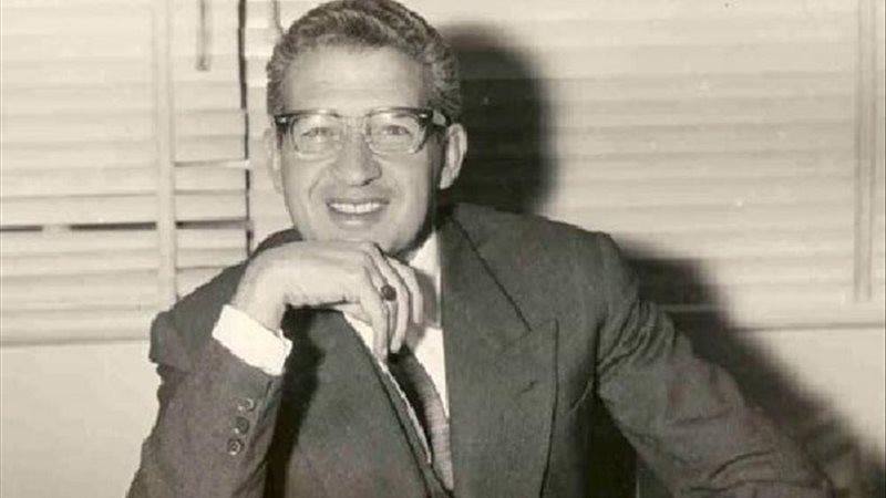 إحسان عبد القدوس