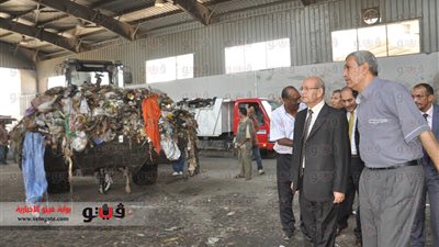 بالصور.. جولة تفقدية لمحافظ الجيزة.. تابع أعمال النظافة وانتظام حركة المرور ومشاكل الصرف الصحي.. افتتاح محطة مرور فيصل الجديدة سبتمبر القادم.. مهلة أسبوع لمسئولي حي الهرم لرفع مستوى النظافة