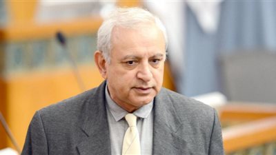وزير التربية الكويتي يكشف حقيقة إلغاء عقود المعلمين المصريين