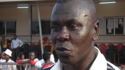 لاعب غانا السابق: نعاني من مشاكل كبيرة في خط الدفاع