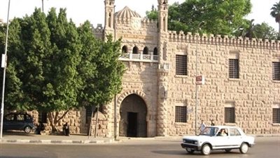 حكاية 1180 قطعة من الحيوانات وهياكل الجِمال والخيول الملكية الحاملة لكسوة الكعبة بقصر المنيل