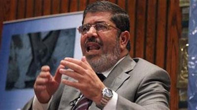 نوستراداموس العرب: حركات إسلامية تقتحم السجون وتنجح في تهريب مرسي وتقتله خارج مصر.. الدولة تهتز يوم محاكمة المعزول.. تكرار محاولة اغتيال وزير الداخلية ووزراء آخرين.. انفجارات تهز أماكن حساسة بمصر