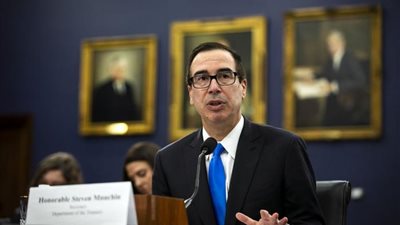 ترامب يمنح صلاحيات جديدة لوزارة الخزانة لمعاقبة تركيا