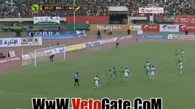 بالفيديو.. بوركينا فاسو يتقدم بالهدف الثالث على الجزائر