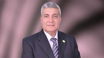 مصطفى هارون نقيبًا لأطباء بني سويف