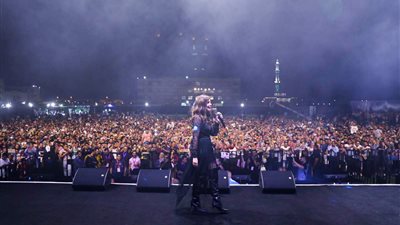 نانسي عجرم تتألق بأضخم حفلات 