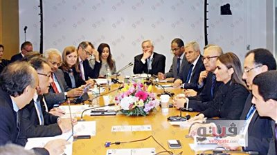 وزيرا الإسكان والاستثمار يبحثان التعاون مع نائب رئيس البنك الدولي