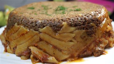 طريقة عمل طاجن المكرونة المقلوب باللحم المفروم