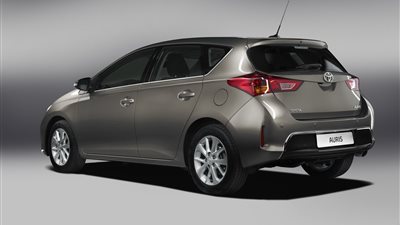 236 ألف جنيه سعر السيارة «تويوتا أوريس»