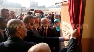 بالصور.. وزير التعليم ومحافظ الجيزة يفتتحان مدرستين جديدتين بكرداسة