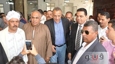 بالصور.. الدالي يفتتح مسجدا بكفر غطاطي.. ويؤكد: توصيل الغاز قريبًا