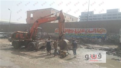 بالصور.. غرق شوارع شبرا الخيمة نتيجة انفجار ماسورة مياه