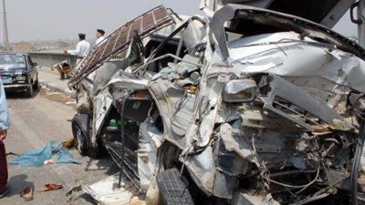 مصرع 3 من أسرة واحدة وإصابة 3 آخرين فى حادث تصادم بسوهاج