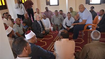 محافظ الوادى الجديد: إنهاء إجراءات تقسيمات البناء ومنح التراخيص خلال أسبوع