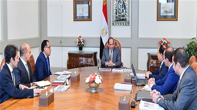 تفاصيل اجتماع السيسي مع قيادات المالية بحضور مدبولي