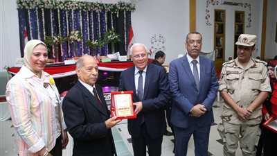 محافظ بورسعيد يشهد احتفالية تكريم أبطال ٦ أكتوبر (صور)