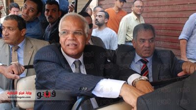 وزير الآثار ومحافظ القاهرة خلال تفقدهما لشارع الجمالية.. تحويله إلى شارع سياحي.. والافتتاح 30 سبتمبر المقبل.. والدماطي يؤكد: المحافظة نجحت في التنسيق مع الوزارة لاستعادة مرفق الكهرباء