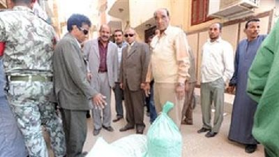 حملات تموينية على أسواق أسيوط خلال العيد