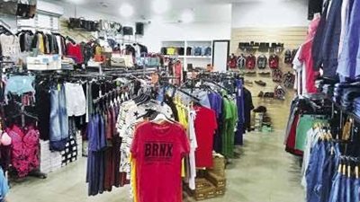 الملابس الجاهزة: المستعمل أثبت قدرته على المنافسة في السوق