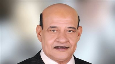 إنشاء ميناء صيد ومصنع ثلج بالغردقة