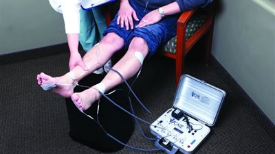 أسباب الإصابة بالتهابات الأعصاب.. وطرق العلاج