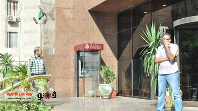 بالصور.. انخفاض نسبة الإقبال على البنوك مقارنة بعيد الفطر