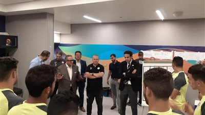 خماسية الجبلاية تجتمع بلاعبي 