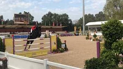 وزير الرياضة يهنئ الفروسية بالتأهل للأولمبياد بعد غياب ٦٠ عاما