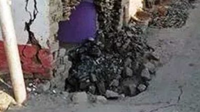 هبوط أرضى في منزلين بسبب تسرب المياه من كسر ماسورة في سوهاج