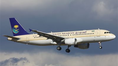 الخطوط السعودية تنقل 4500 معتمر عبر 14 رحلة للأراضي المقدسة