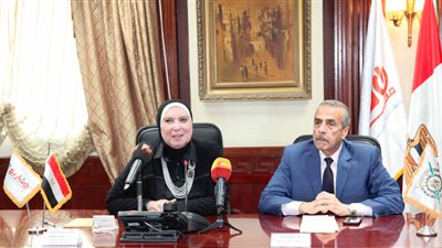 خيرت بركات: التعاون مع 