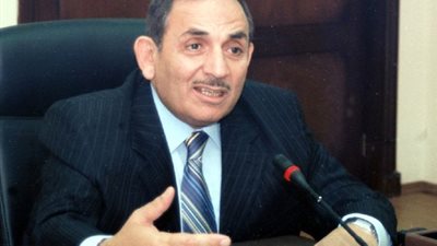 سيد مشعل يغادر القاهرة إلى السعودية