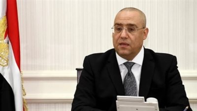 وزير الإسكان يطالب بتخصيص شرطة لمواجهة سرقات مياه الشرب