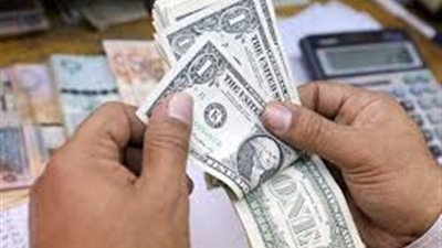 الدولار في 10 بنوك.. الأقل والأعلى سعرا