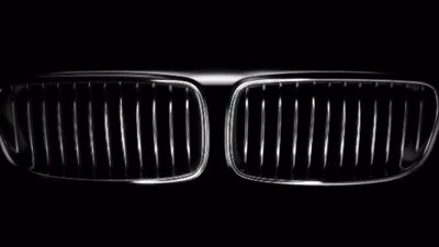 بالفيديو.. «مرسيدس» تسخر من «BMW»: «شكرا على المنافسة السيئة»