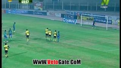 بالفيديو.. الحضري يتصدى لركلة جزاء أمام مصر المقاصة