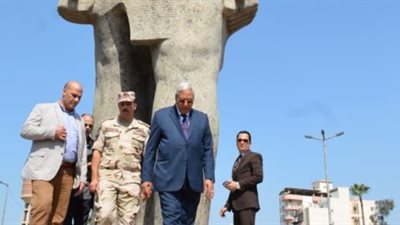 محافظ الدقهلية: إعادة تنظيم تزيين ميدان رمسيس بالمنصورة