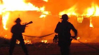 حريق يلتهم «مخبز بلدي» بسوهاج