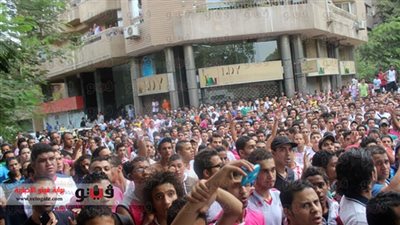 النيابة تأمر بتفريغ كاميرات مراقبة المطار في أحداث اشتباكات الألتراس