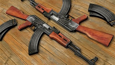 ضبط رقيب شرطة لإتهامه بسرقة 3 قطع أسلحة من مركز بني مزار