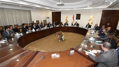 الإسكان: طرح الأراضي لن يقل عن 75 فدانا للقطعة.. واشتراط الخبرة والملاءة المالية والفنية