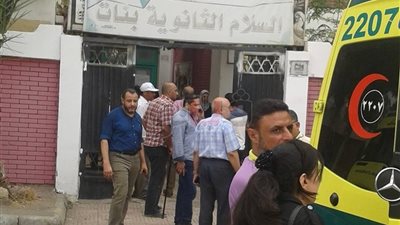 إصابة طالبات بالاختناق إثر حريق نشب قرب مدرسة في الإسماعيلية