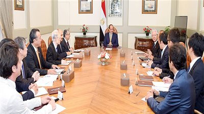 3 رسائل من السيسي لرئيس شركة تويوتا.. زيادة الاستثمارات 