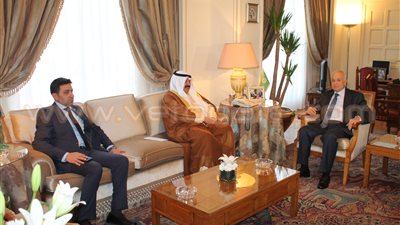 بالصور.. «العربي» يبحث مع نائب وزير خارجية الكويت قضايا الأمة
